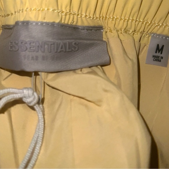 FEAR OF GOD ESSENTIALS WOMEN'S RUNNING SHORT | Color:LIGHT TUSCAN | NEW/NWT🔥🔥 - Picture 13 of 16